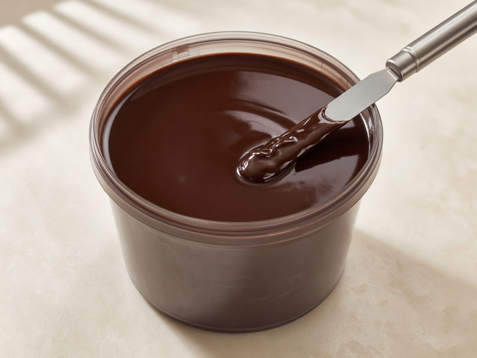 Cremă glazurare neagră Chocovic Kiribati · găleată 5 kg